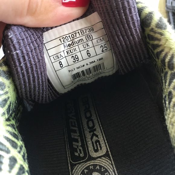 Brooks Ravenna 3 Womens Size 8‎ M Gray Light Green Running Shoes 1201071B739 - Picture 4 of 6